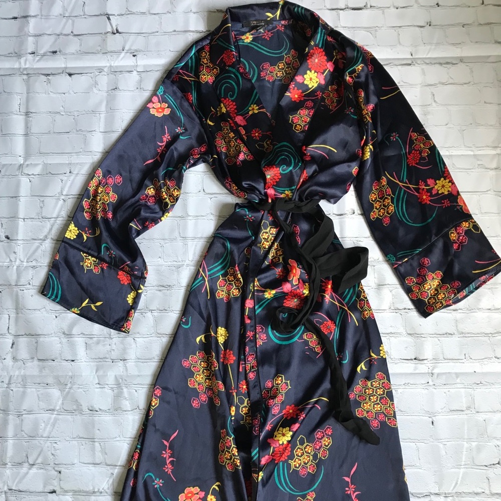 Floral Satin like Komono Robe  (S)